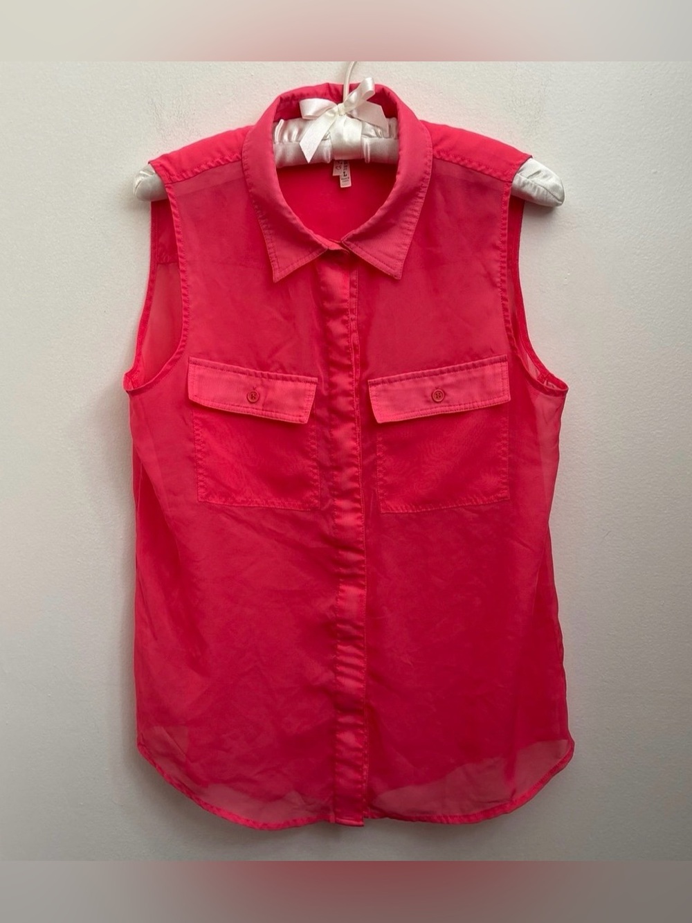 Col Story Size Large Sleeveless Collared Button-Front Tank Top in Hot Pink